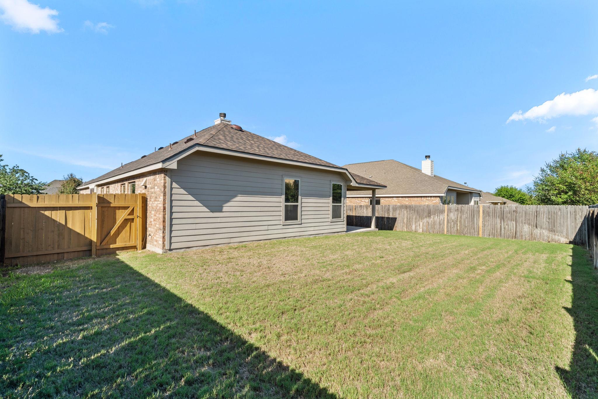 1104 Arvada Dr Property Photo 21