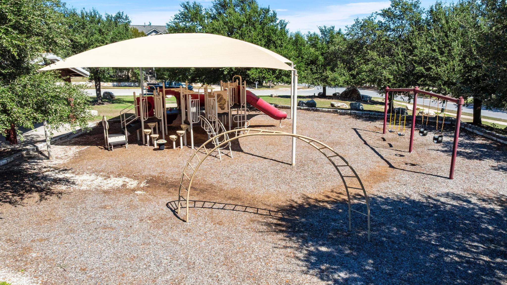1300 Walnut Cv Property Photo 40