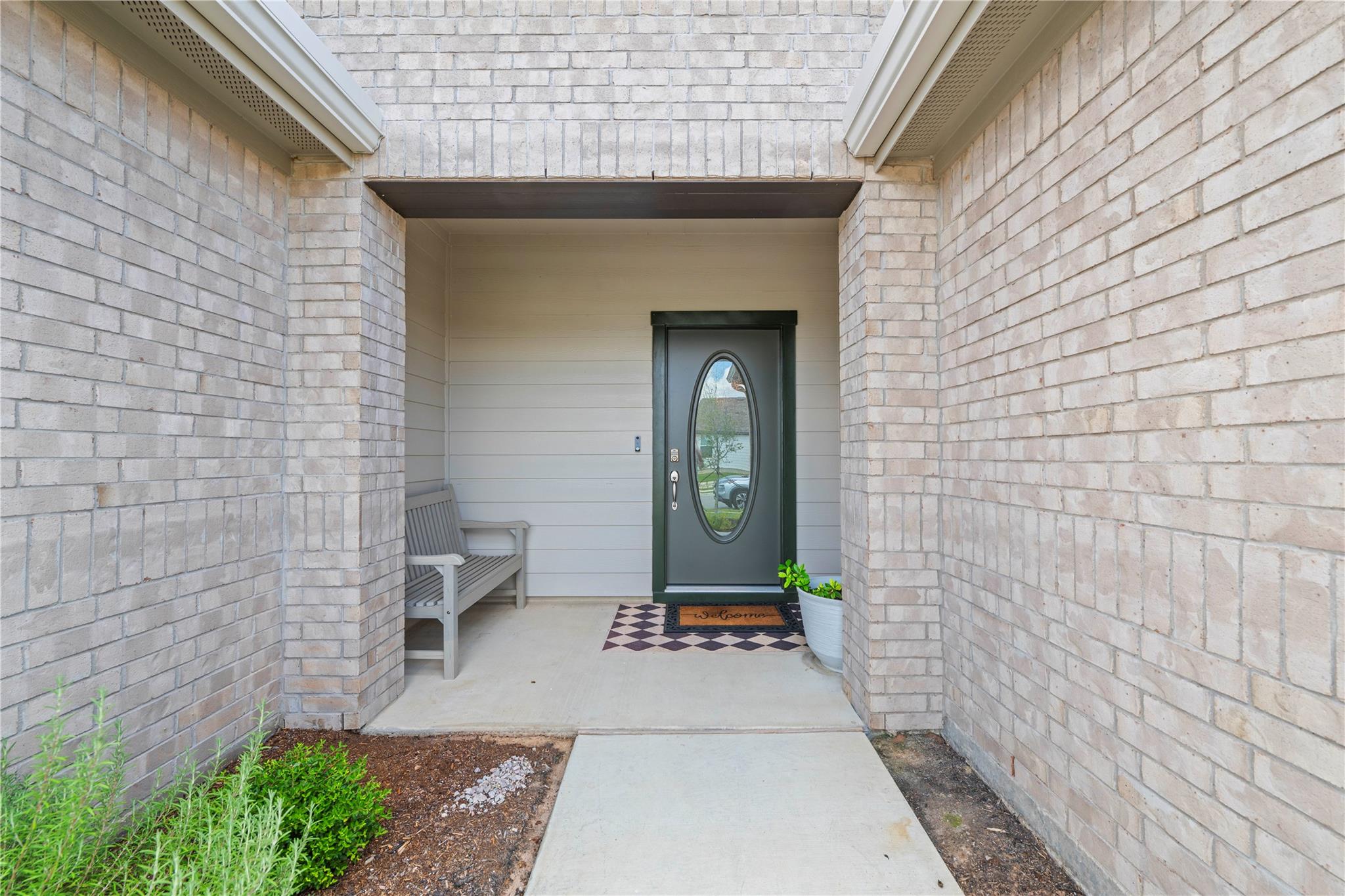 14005 Carper Dr Property Photo 3