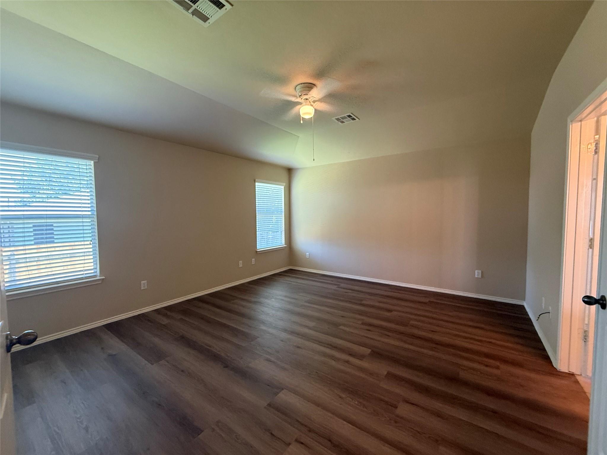 2520 Butler Way Property Photo 8