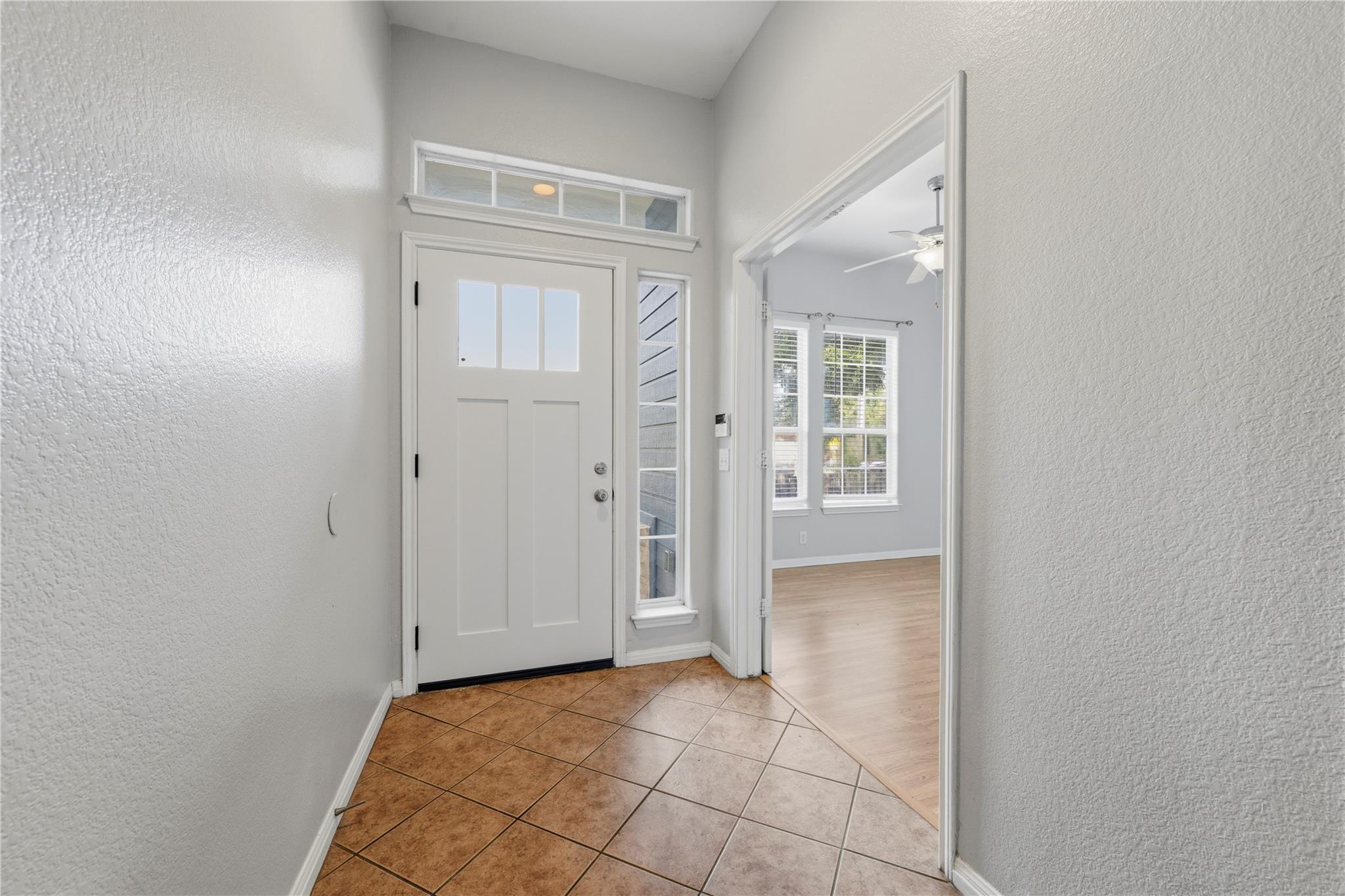5102 Caswell Ave #a Property Photo 4