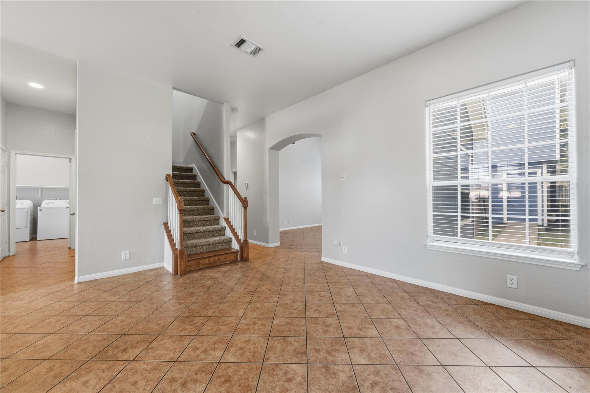 5102 Caswell Ave #a Property Photo 10