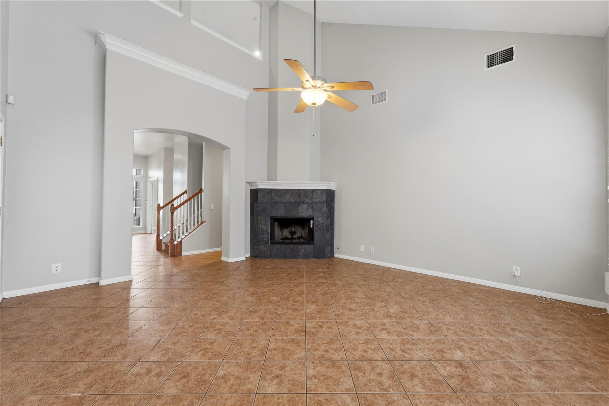5102 Caswell Ave #a Property Photo 16
