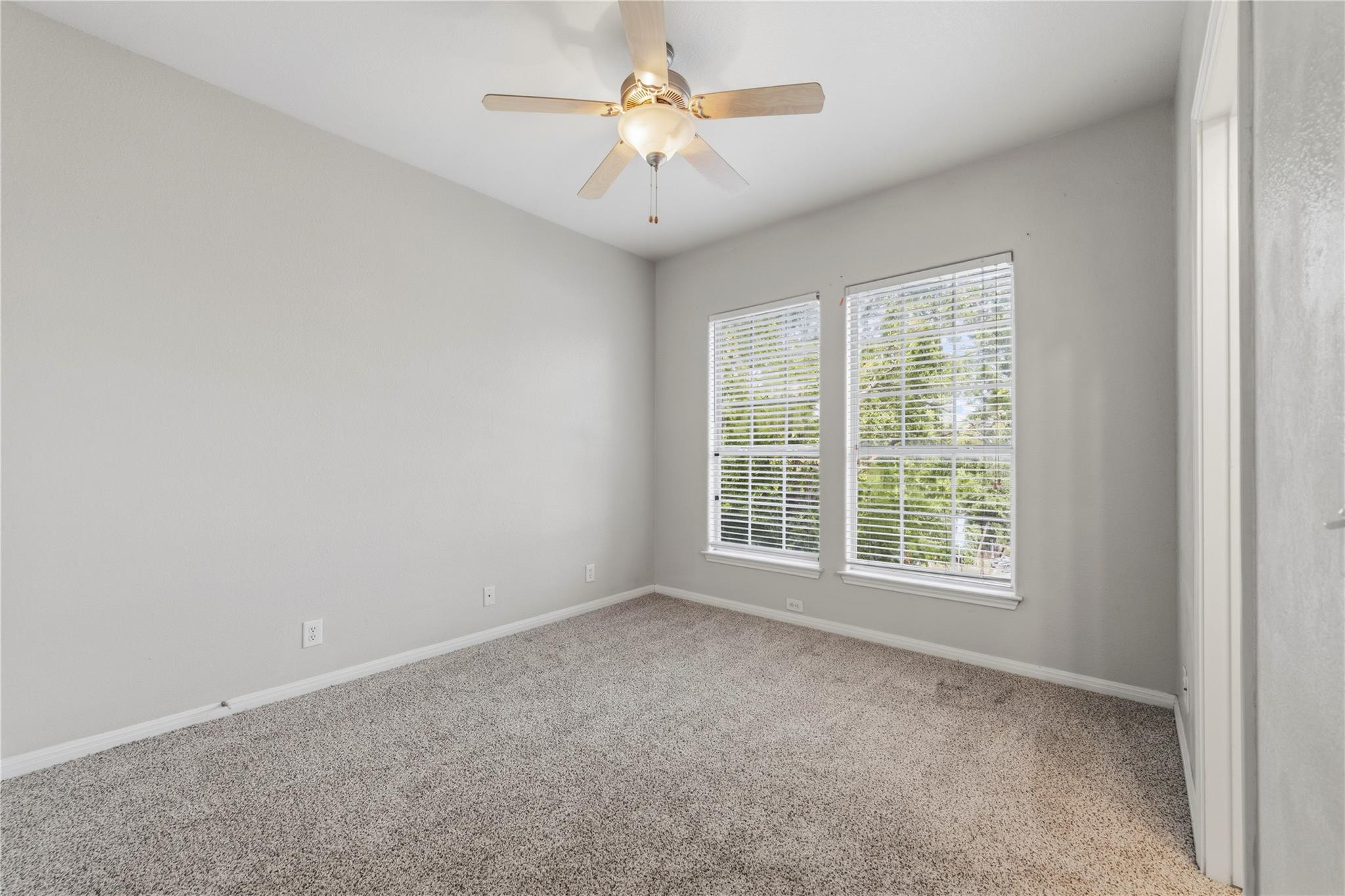 5102 Caswell Ave #a Property Photo 22