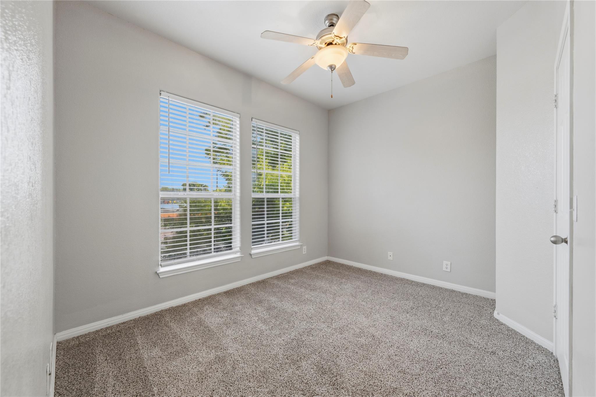 5102 Caswell Ave #a Property Photo 25