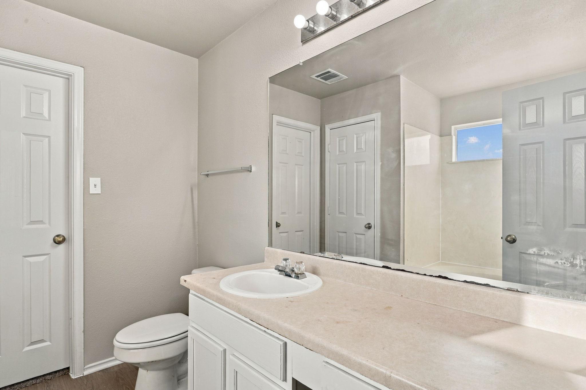 1830 Wallin Loop Property Photo 17