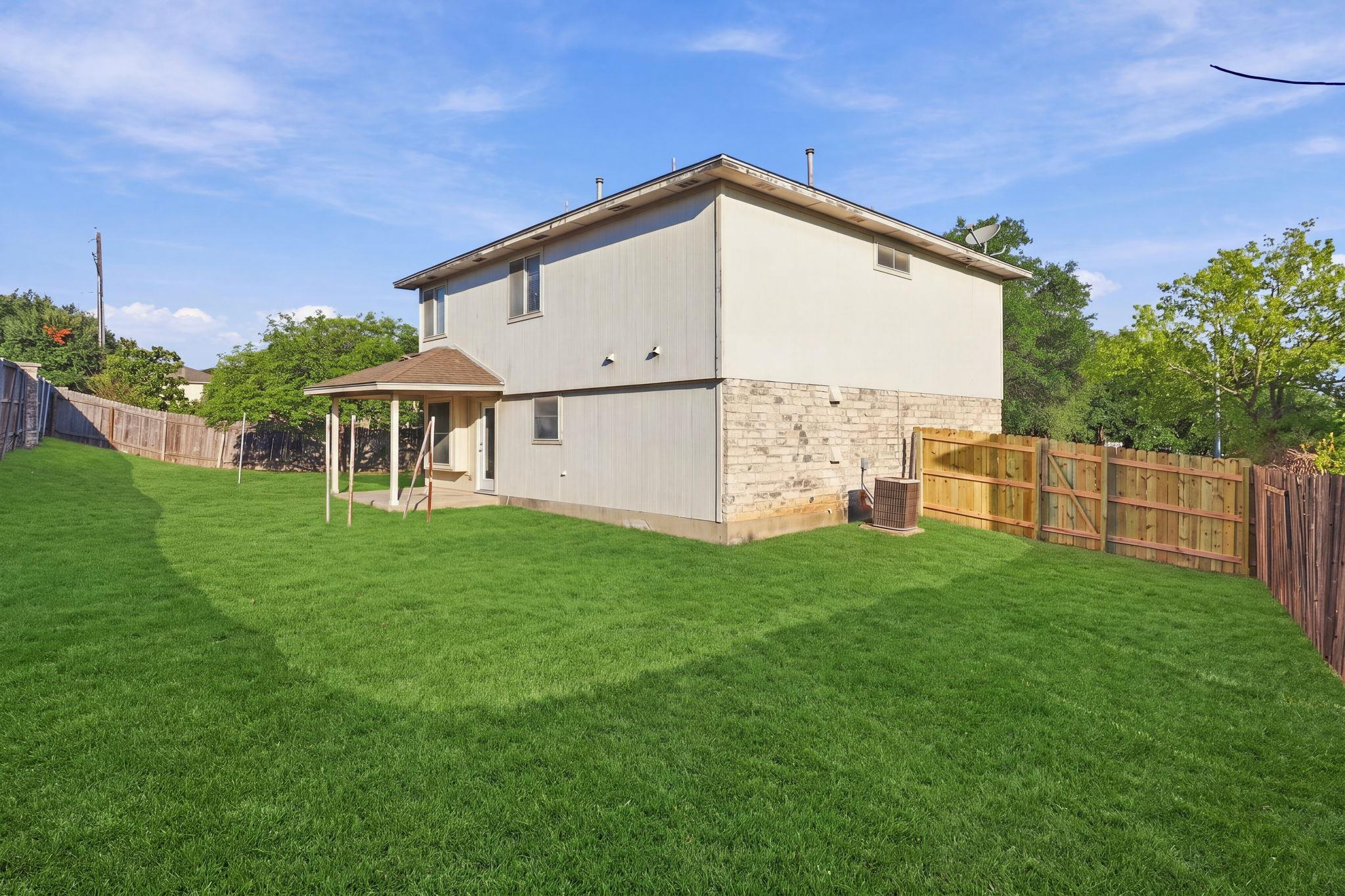 1830 Wallin Loop Property Photo 28