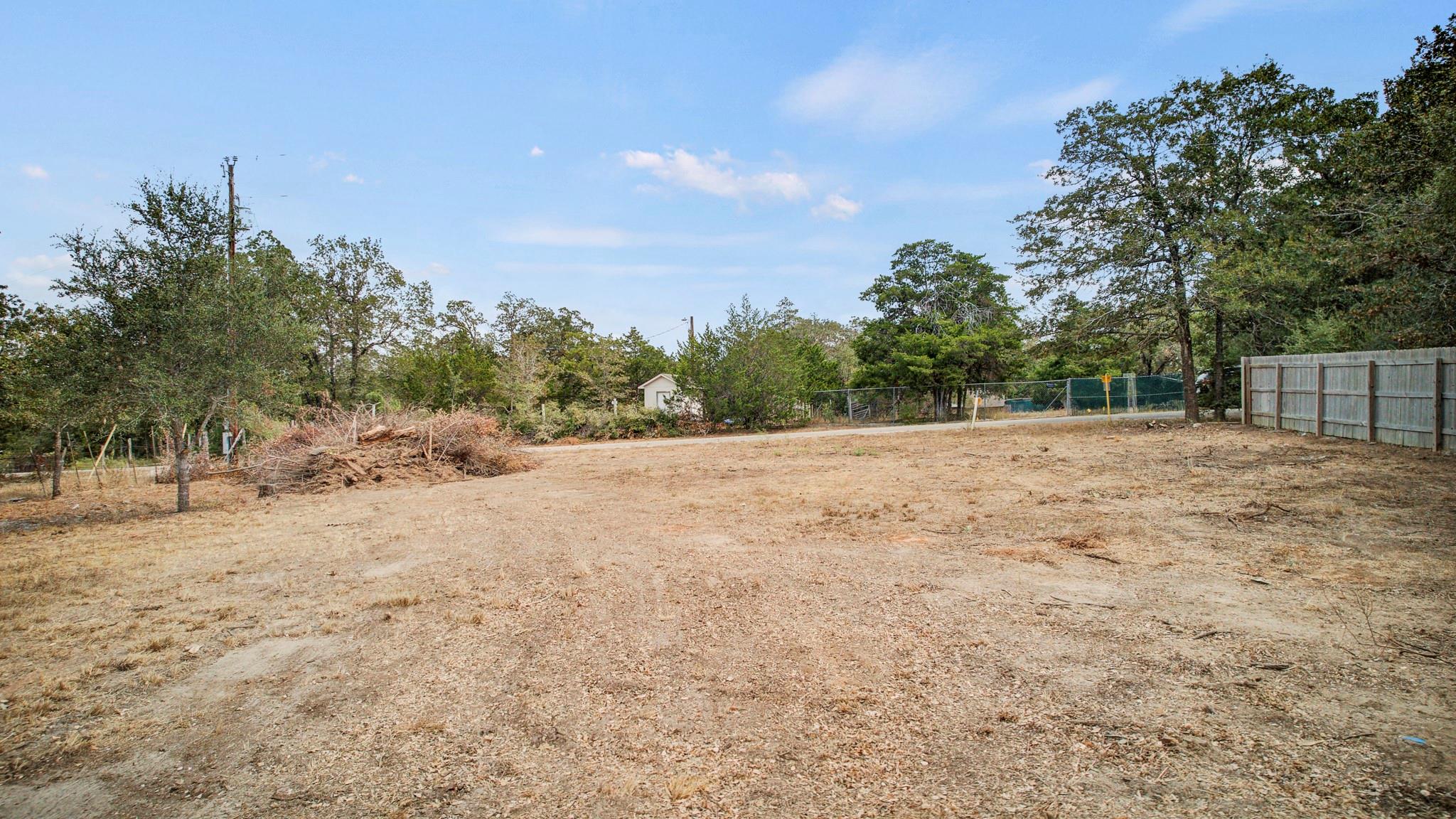 000 Long Shadow Dr Property Photo 14