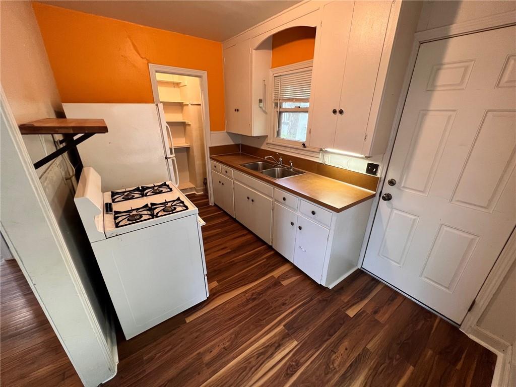 4902 Caswell Ave #b Property Photo 6