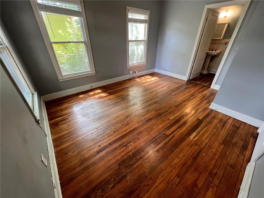 4902 Caswell Ave #b Property Photo 10
