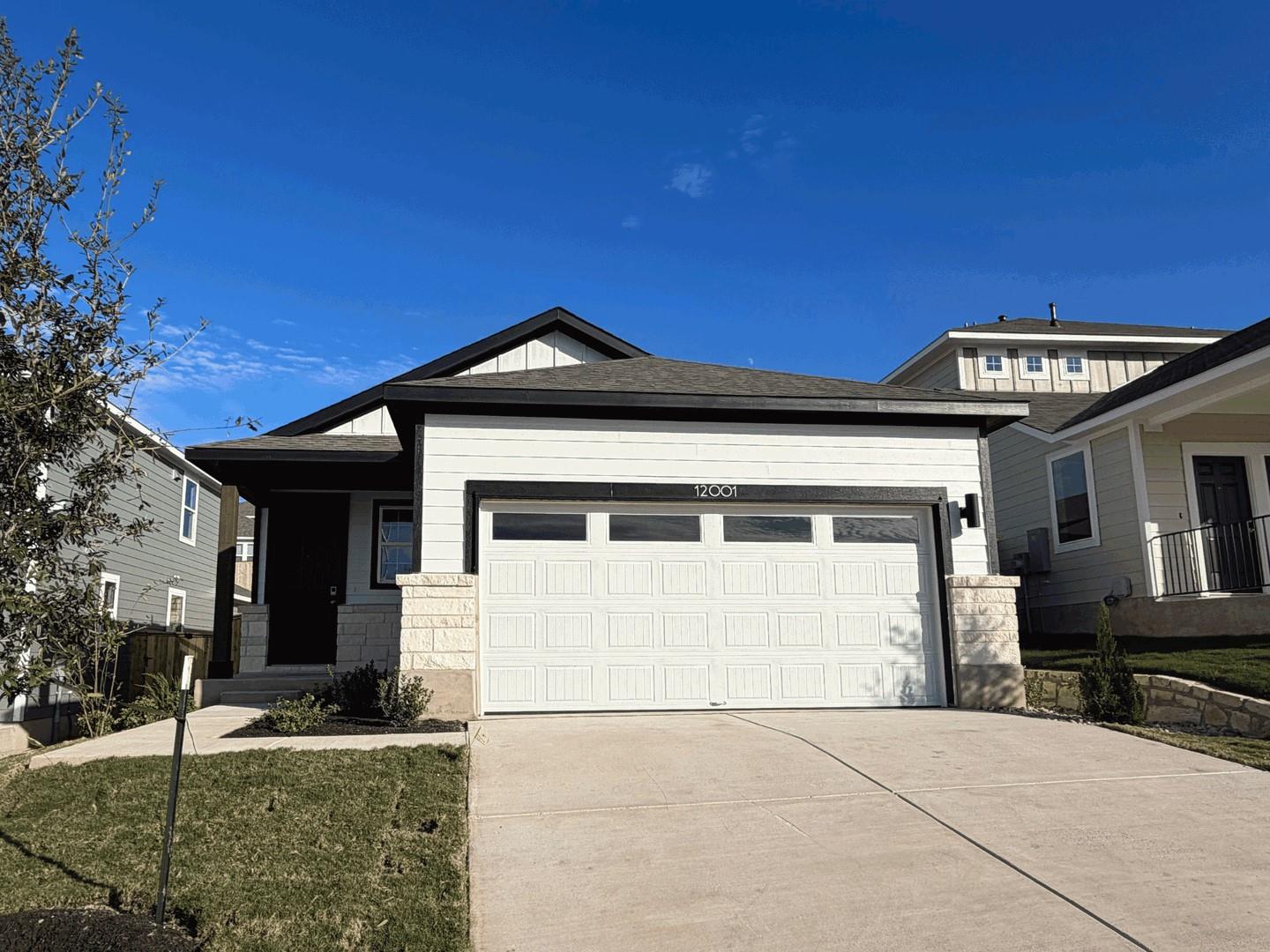 12001 Murano Dr Property Photo 1