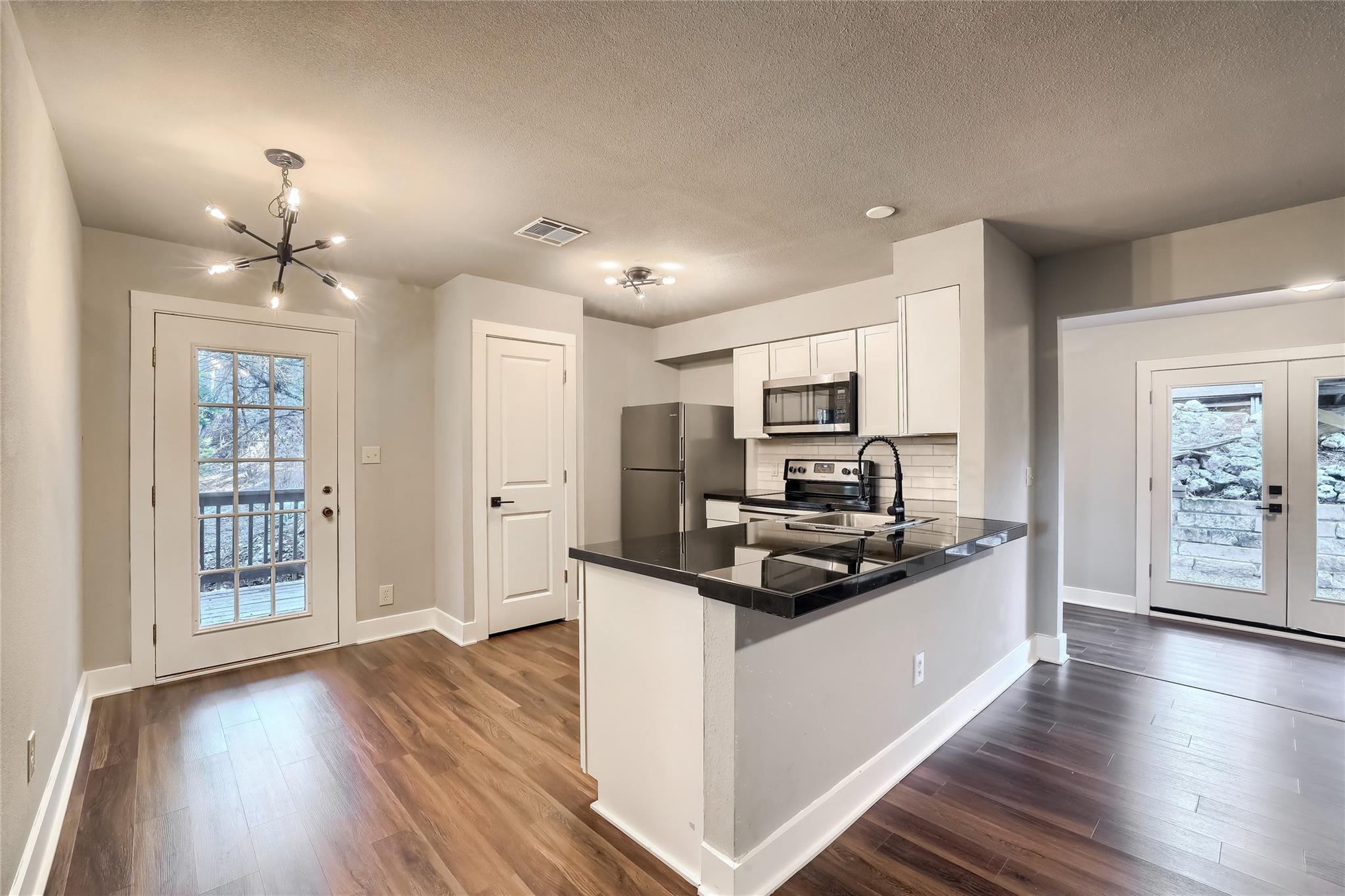 5909 Lago Vista Way D None #d Property Photo 4