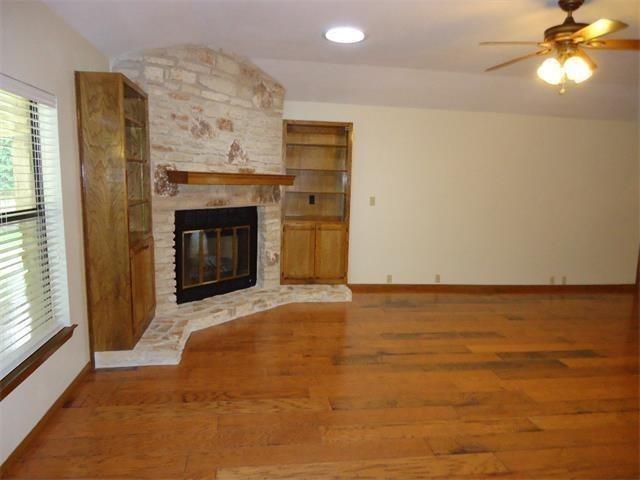 9903 Grand Oak Dr Property Photo 6