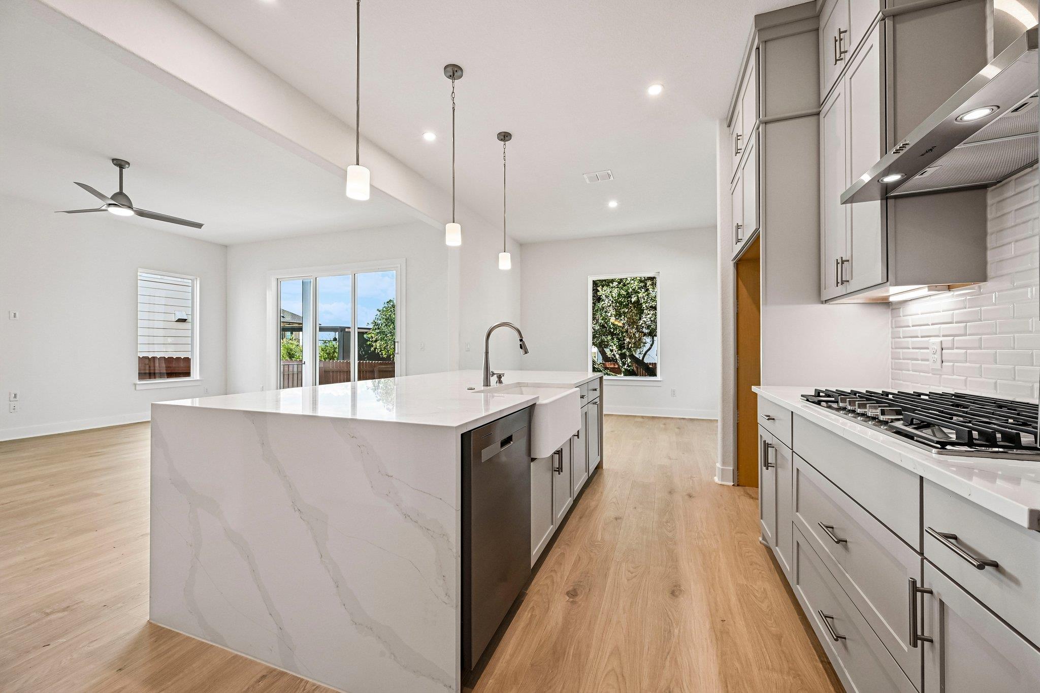 12009 Fennec Way Property Photo 10