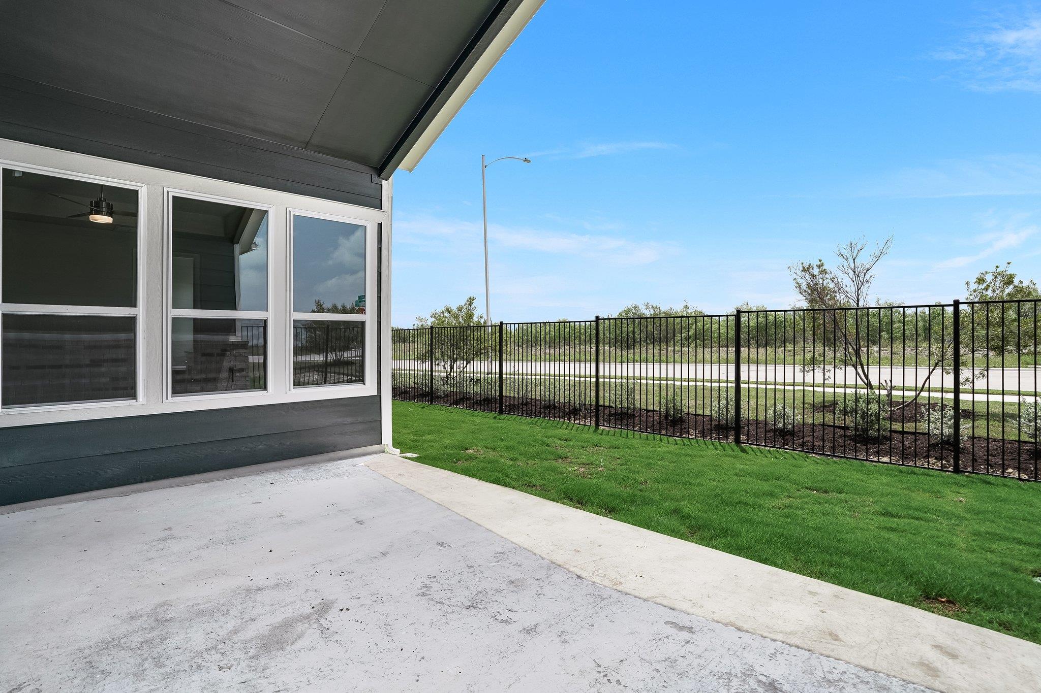 8616 Dongan Dr Property Photo 25
