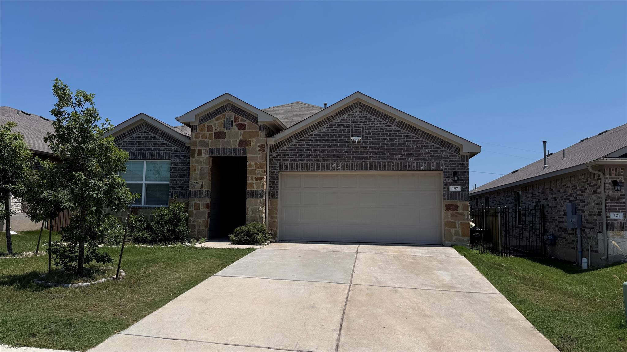197 Arrowhead Vine St Property Photo 13