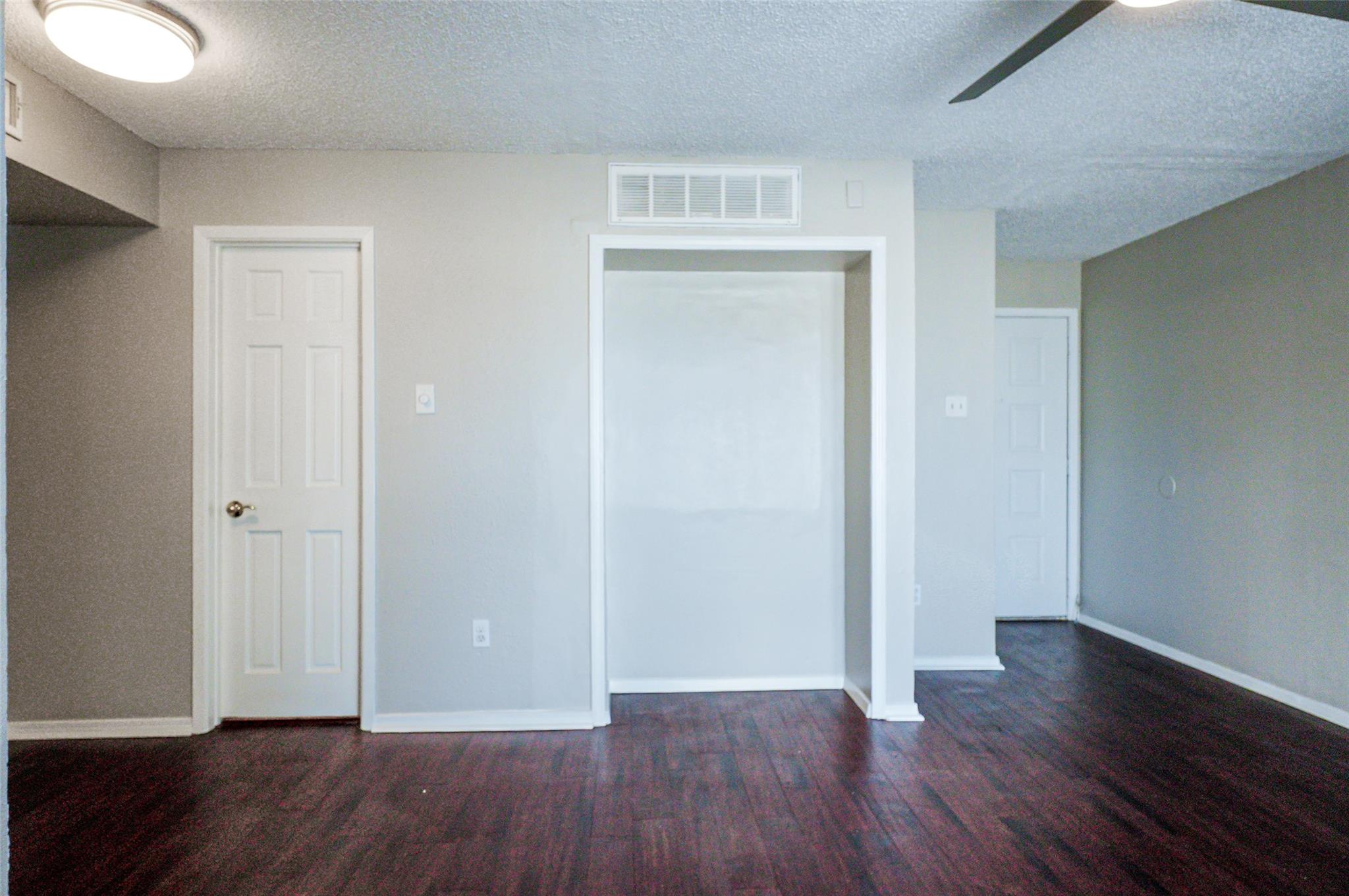 1840 Burton Dr #227 Property Photo 3
