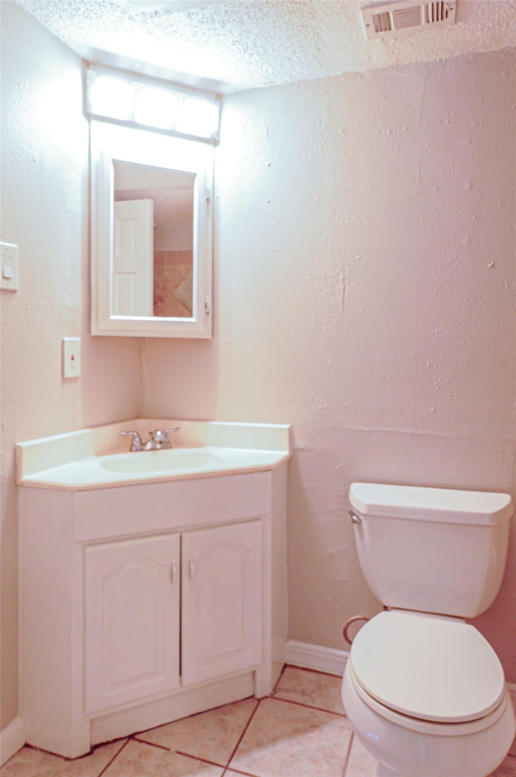 1840 Burton Dr #227 Property Photo 14