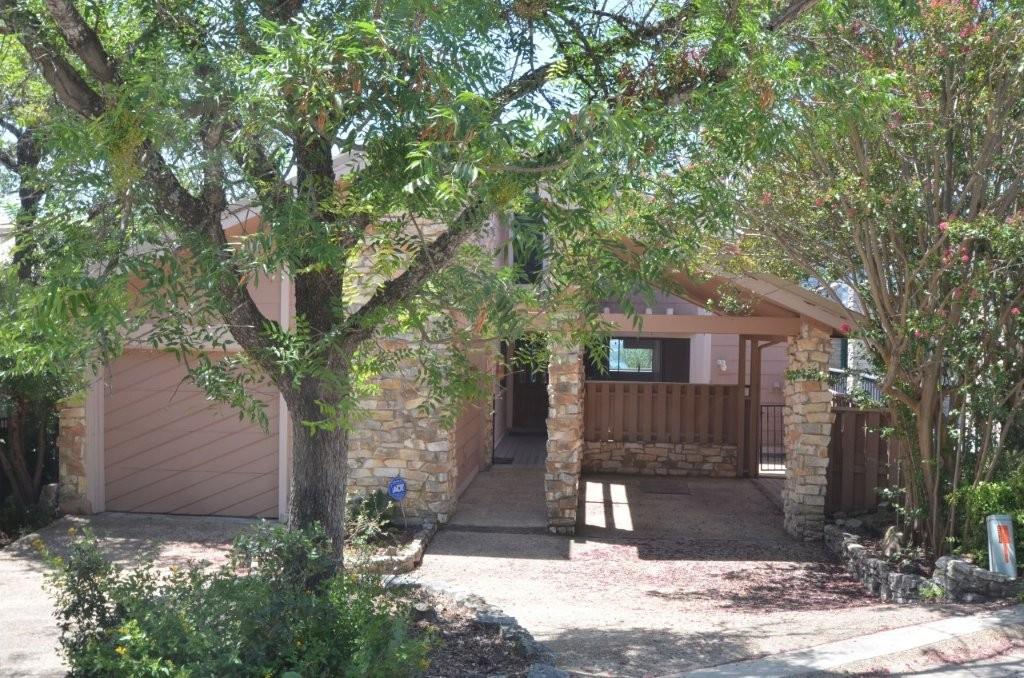 4603 Twin Valley Cir Property Photo 2