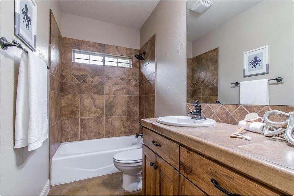 2201 Crazyhorse Pass Property Photo 10