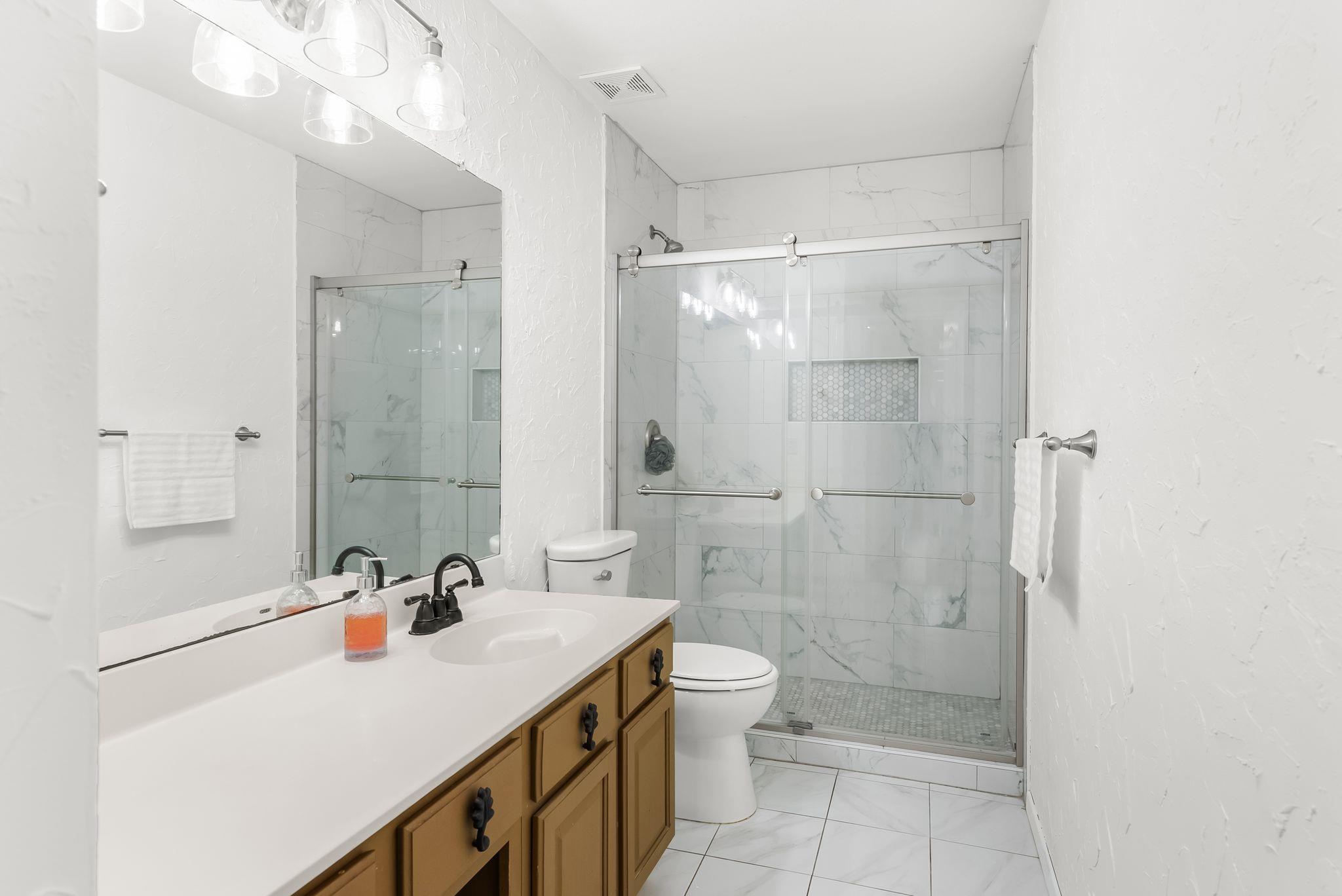 3411 Latimer Dr Property Photo 29