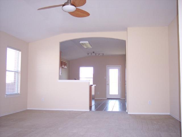 208 Carol Ave Property Photo 3