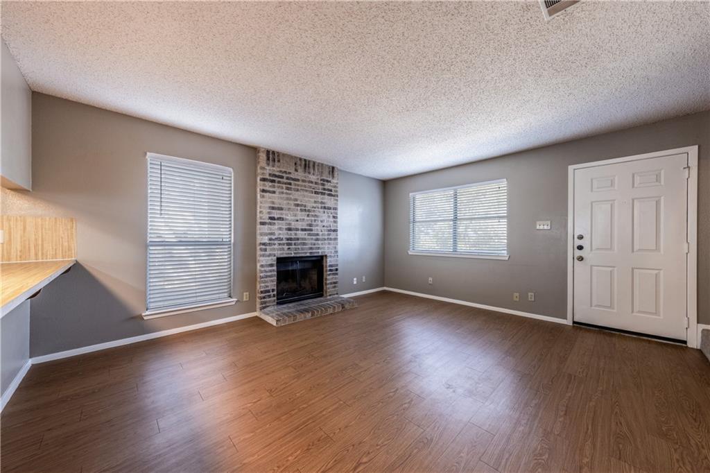 8106 Dunn St St #b Property Photo 5