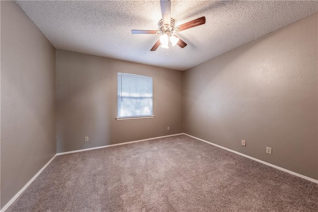 8106 Dunn St St #b Property Photo 19