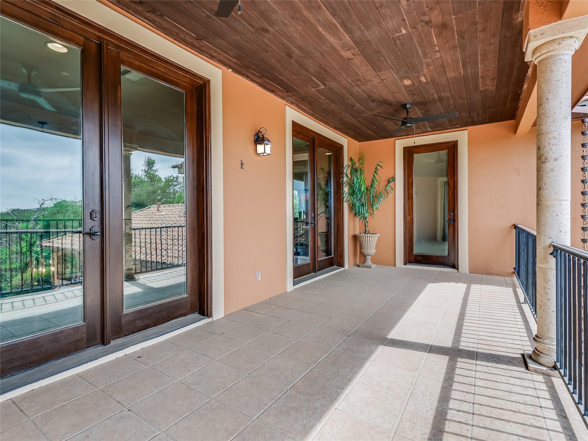 15005 Lariat Trl Property Photo 6