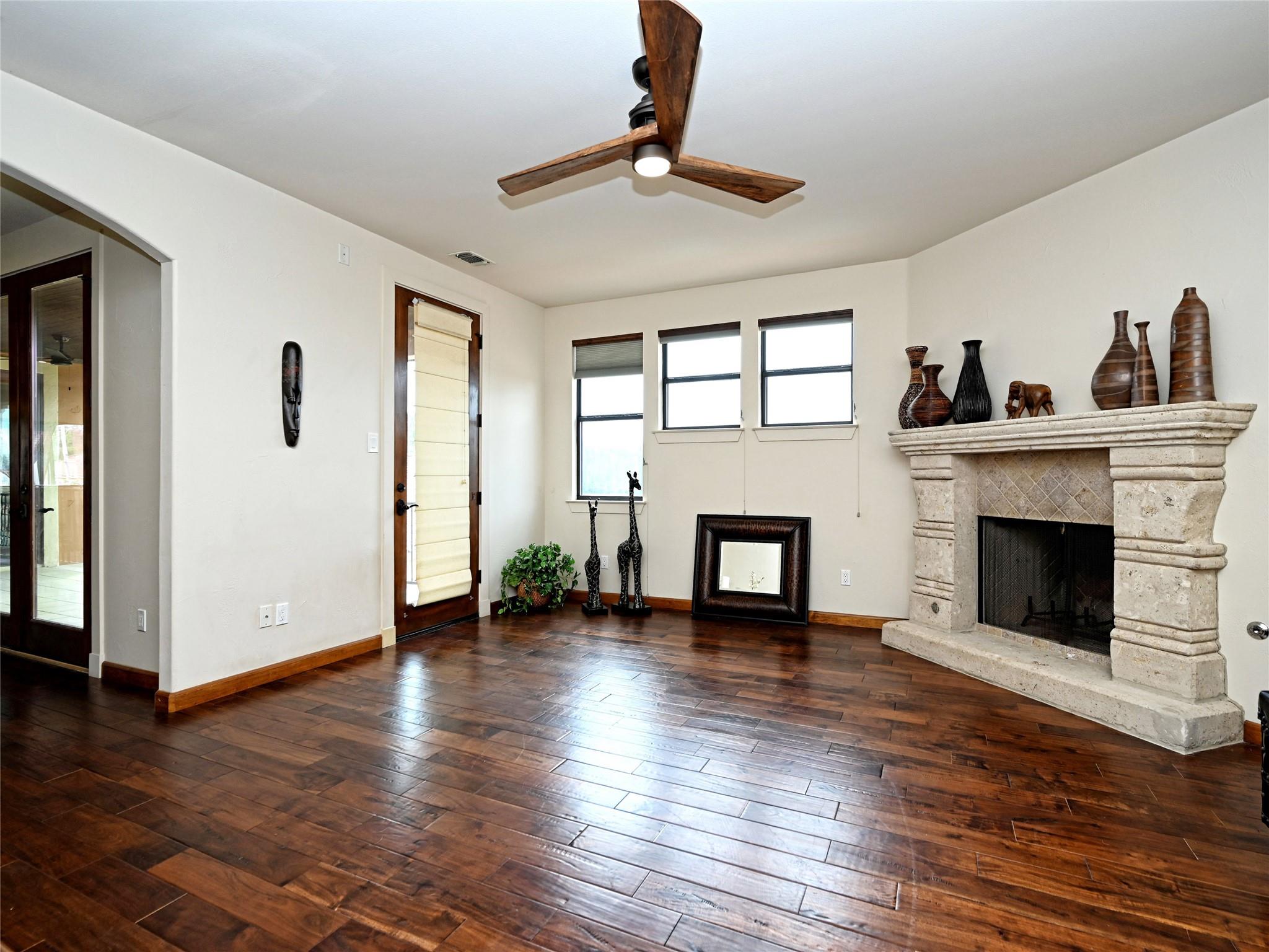 15005 Lariat Trl Property Photo 28