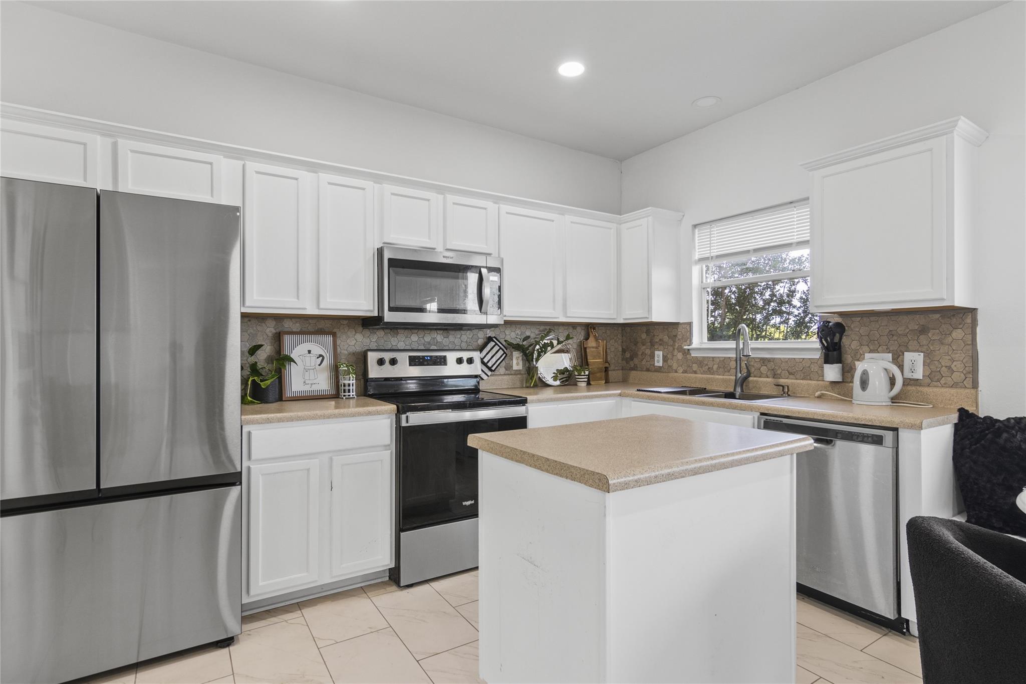 13524 Lyndon B Johnson St Property Photo 15