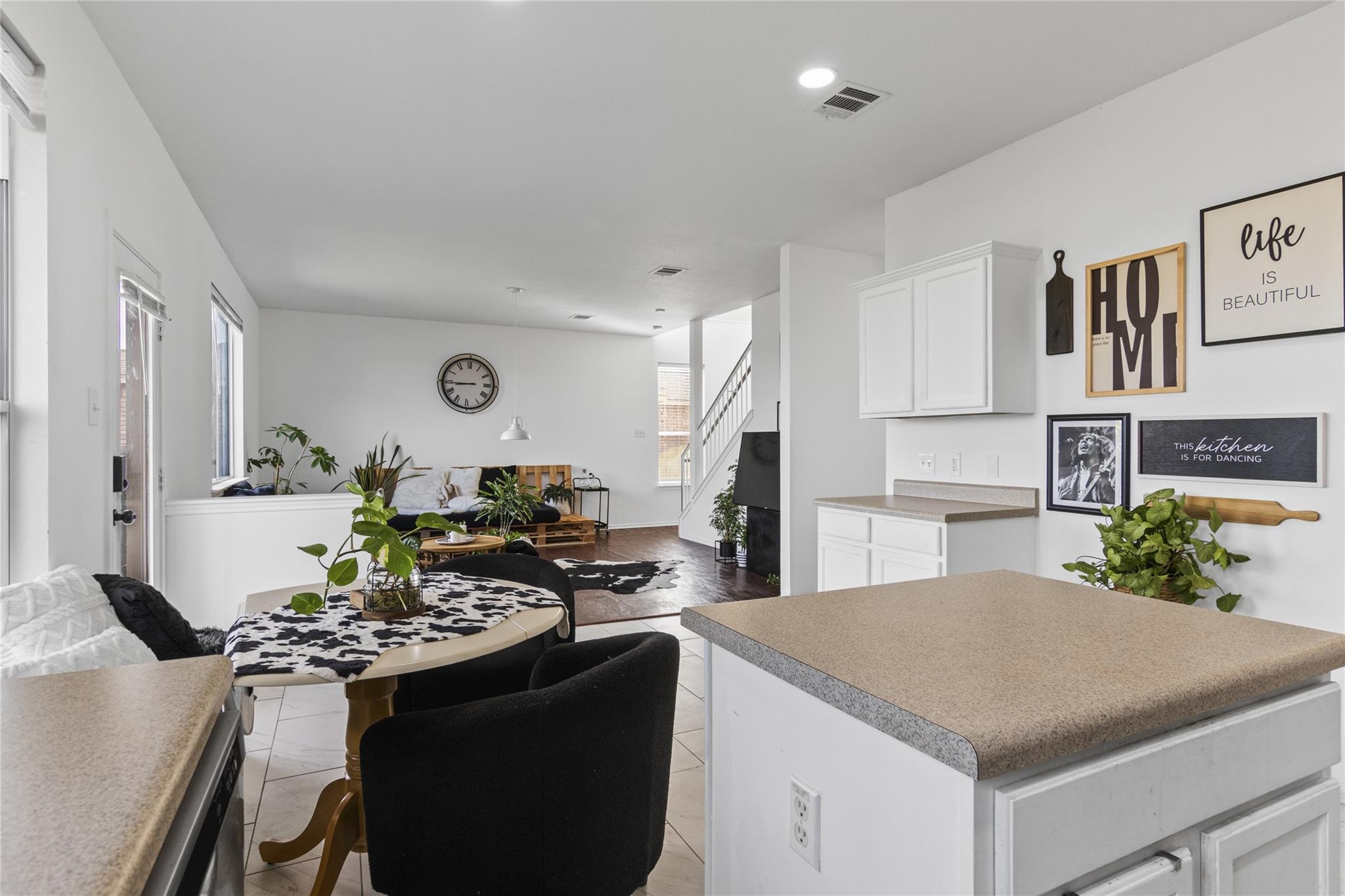 13524 Lyndon B Johnson St Property Photo 17
