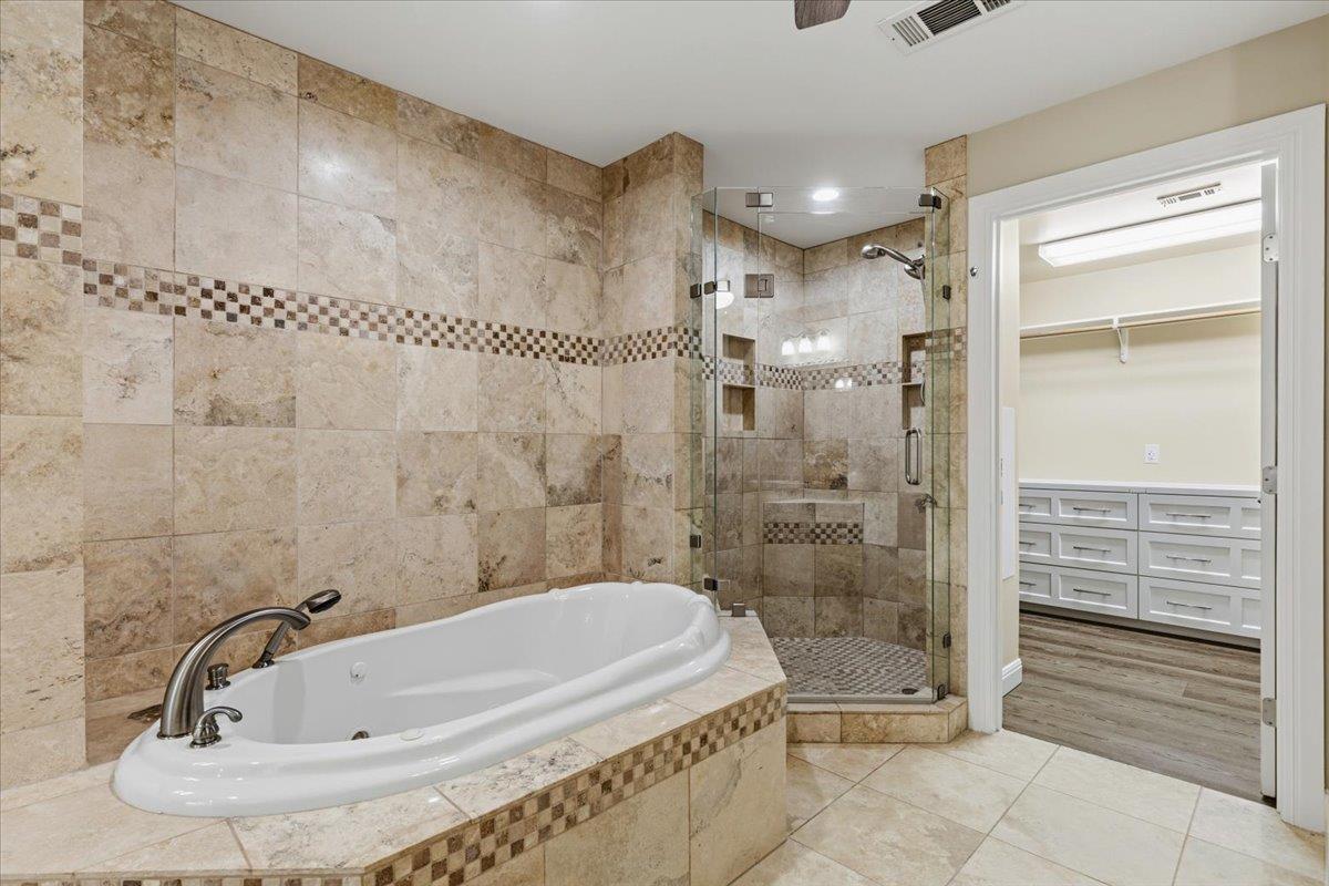 25207 Lake View Dr Property Photo 7
