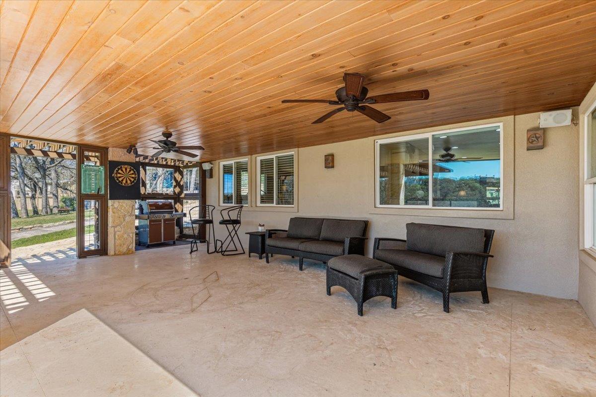 25207 Lake View Dr Property Photo 33