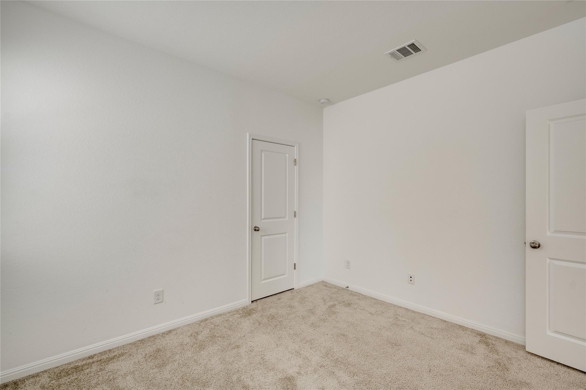 4509 Lucabella Ln Property Photo 4
