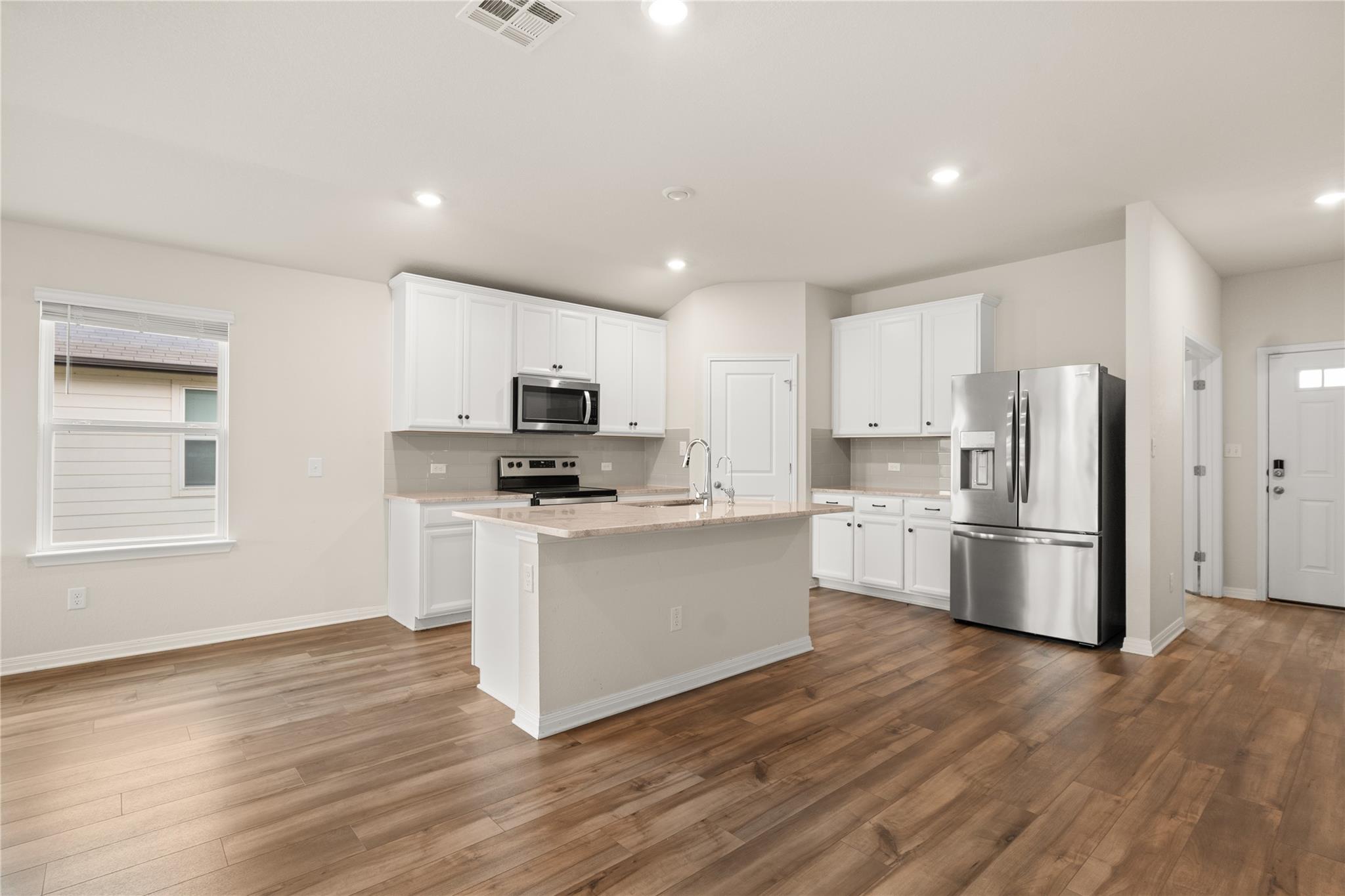 105 Saviano Rd Property Photo 2