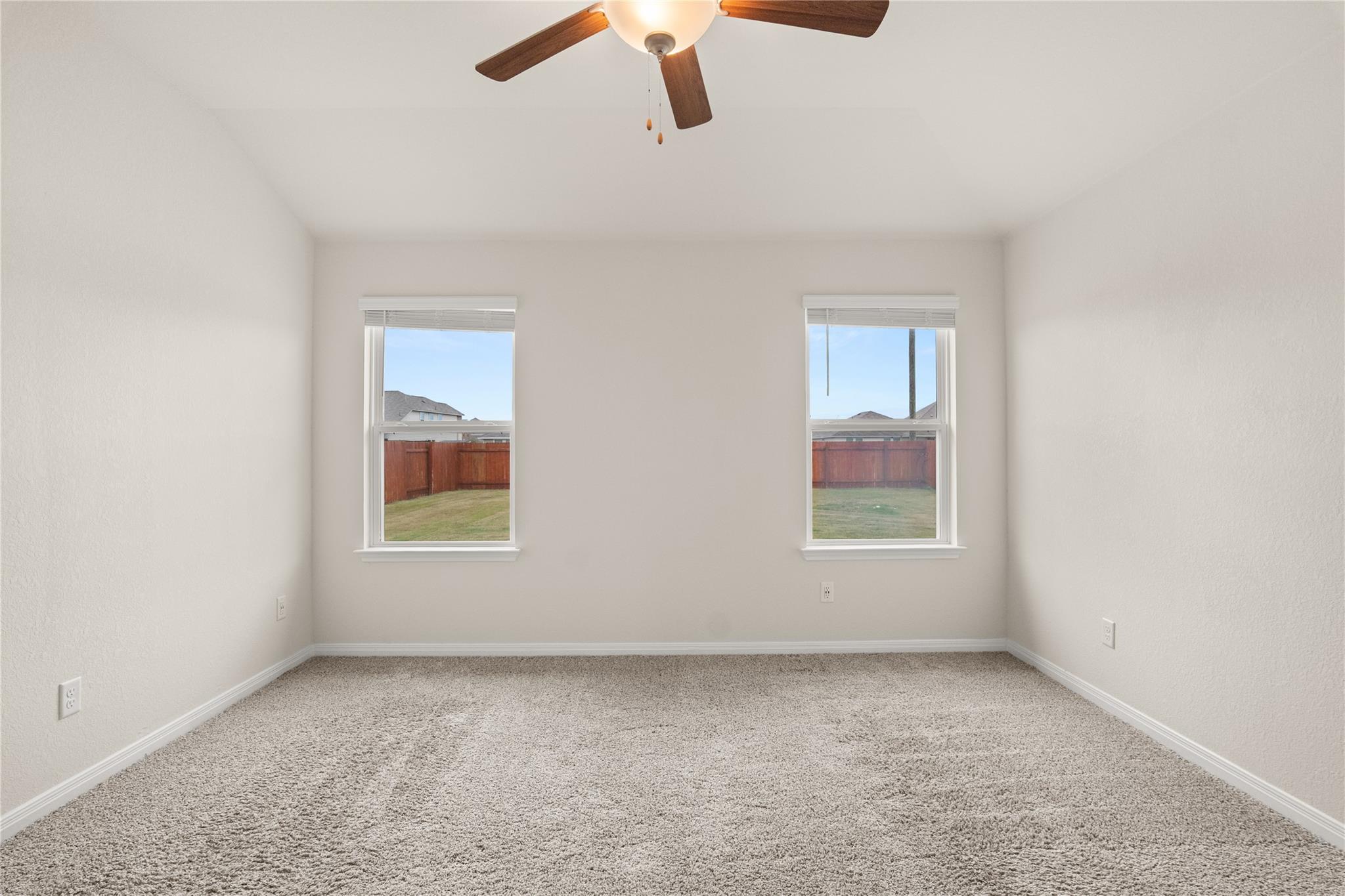 105 Saviano Rd Property Photo 8