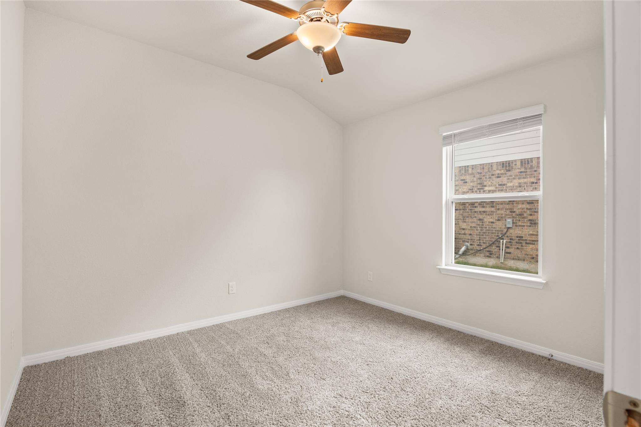 105 Saviano Rd Property Photo 11