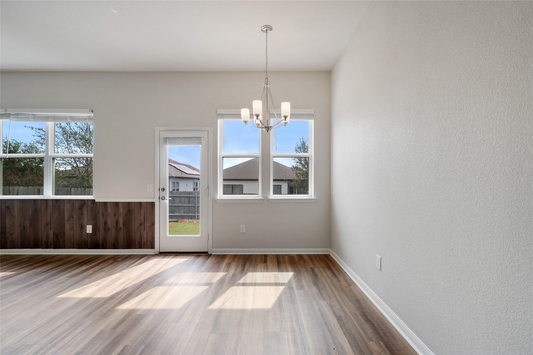 9941 Comely Bnd Property Photo 10