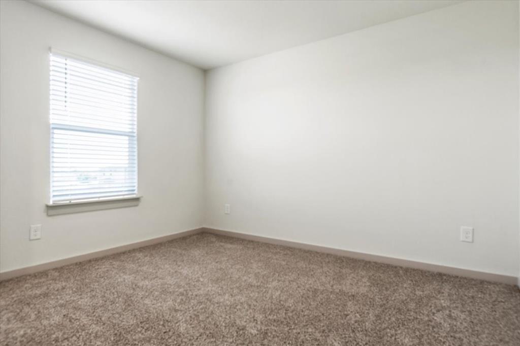 530 Wilshire Rd Property Photo 6