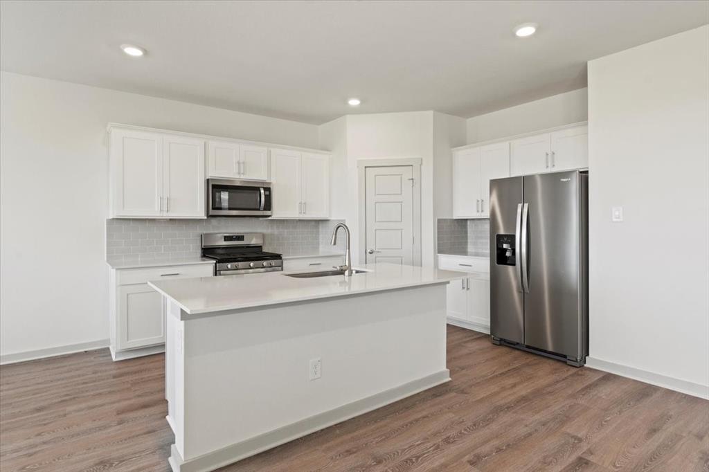 530 Wilshire Rd Property Photo 19
