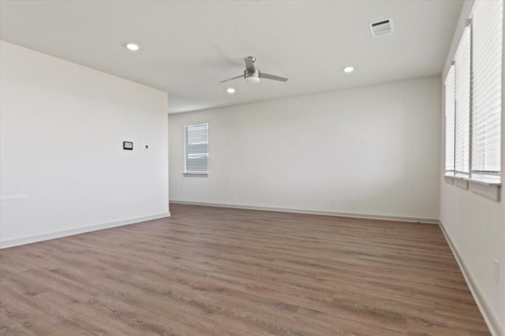 530 Wilshire Rd Property Photo 23