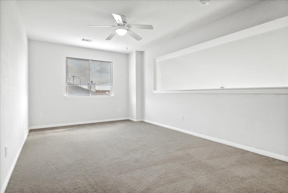 1402 Grafton Ln Property Photo 15