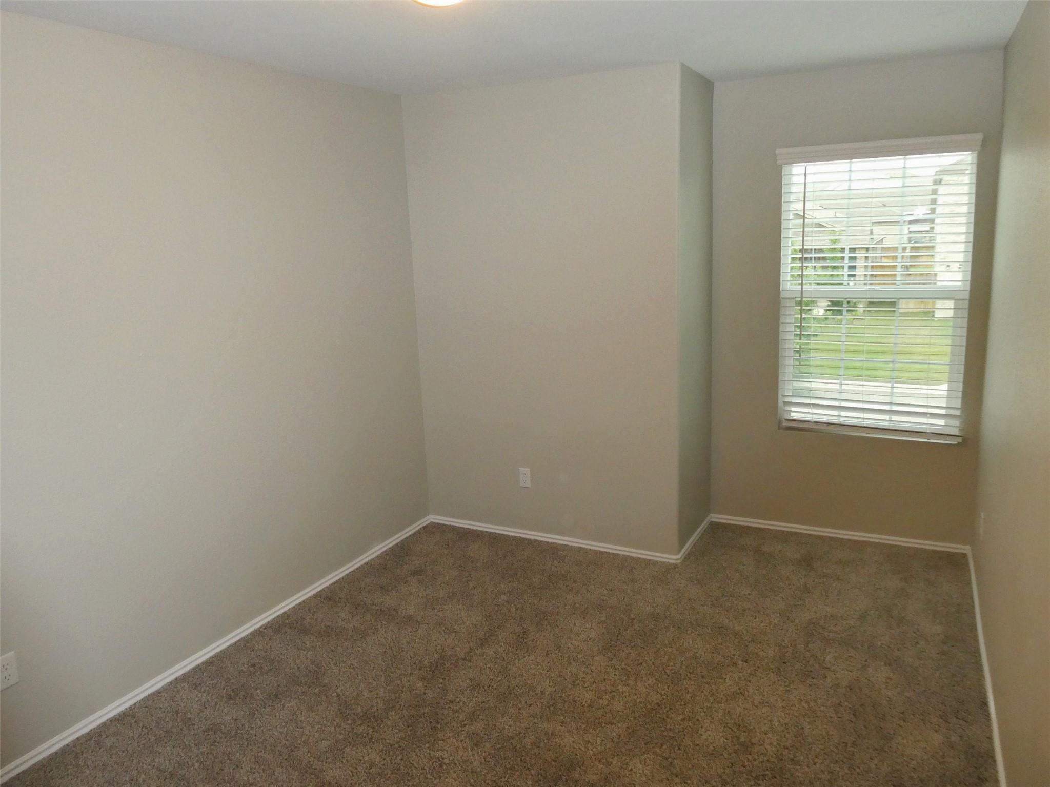 2310 Macaw Dr Property Photo 19