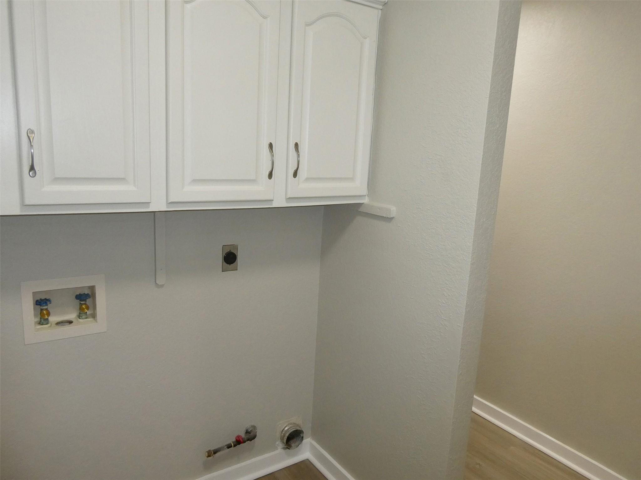 2310 Macaw Dr Property Photo 21