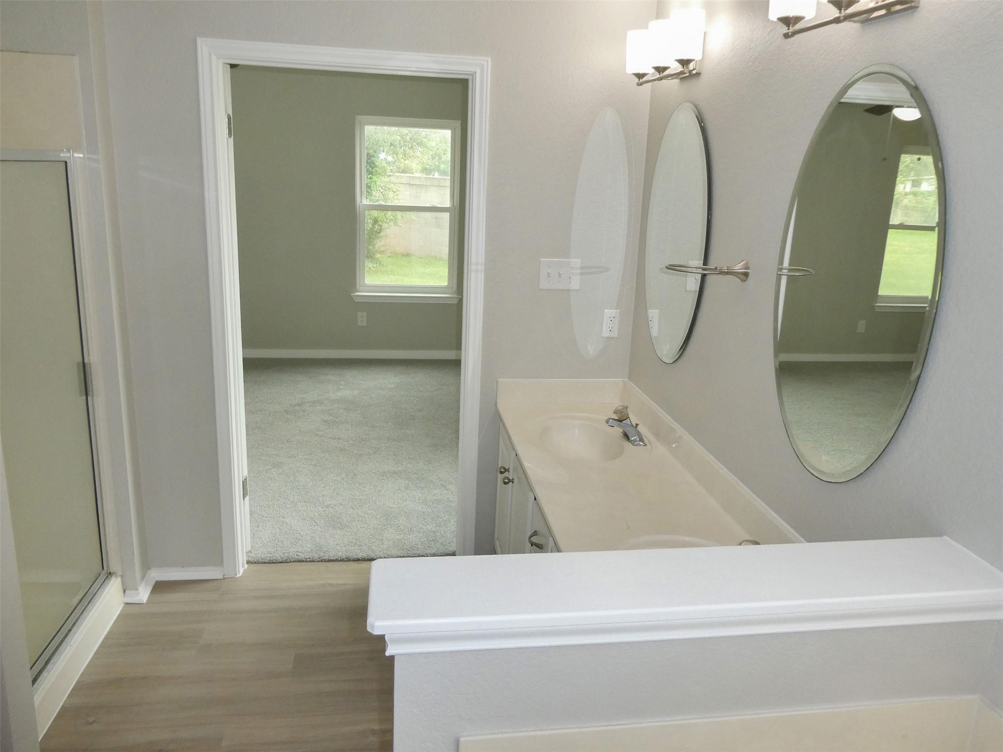 2310 Macaw Dr Property Photo 22