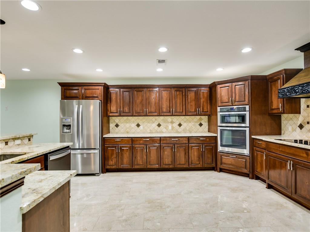 17904 Crystal Cv Property Photo 11