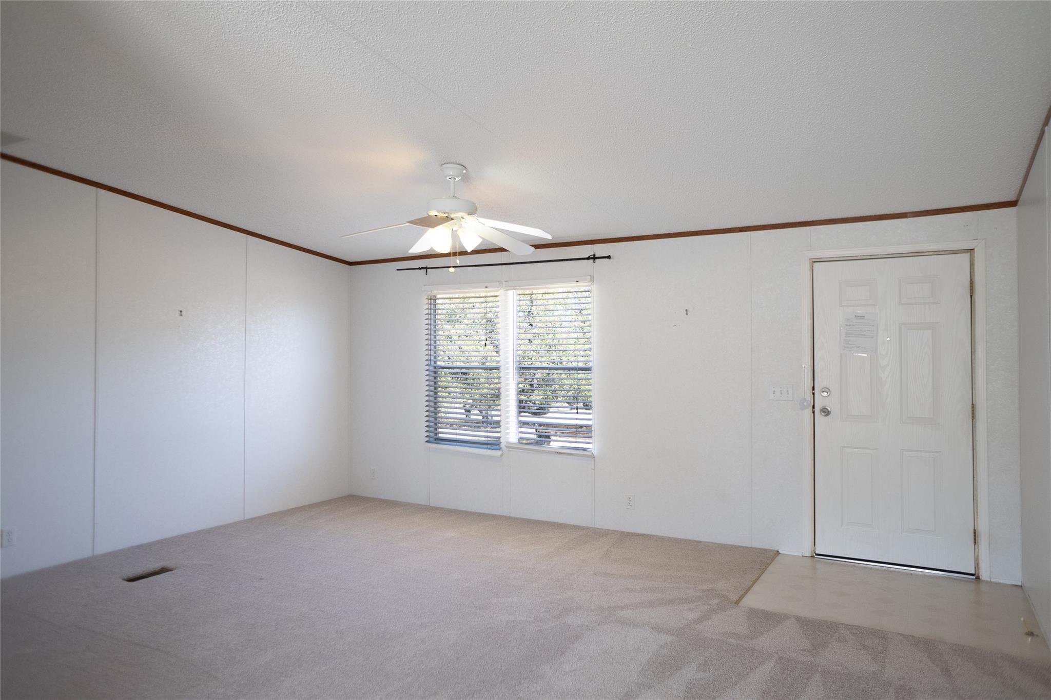 1149 Hart Ln Property Photo 8
