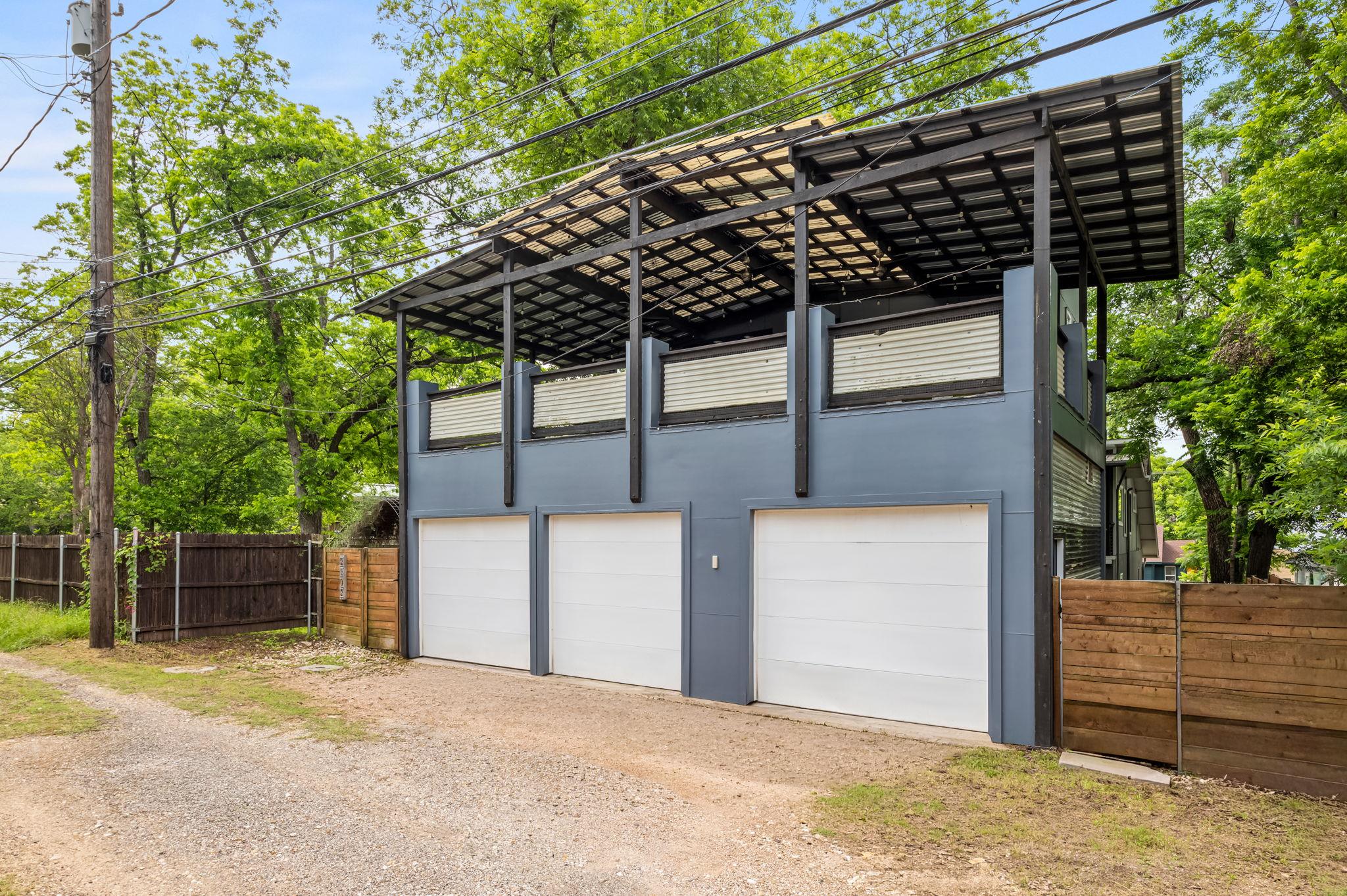 2202 Garden St Property Photo 5