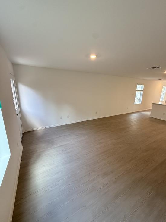 4827 George Cunningham Loop Property Photo 2